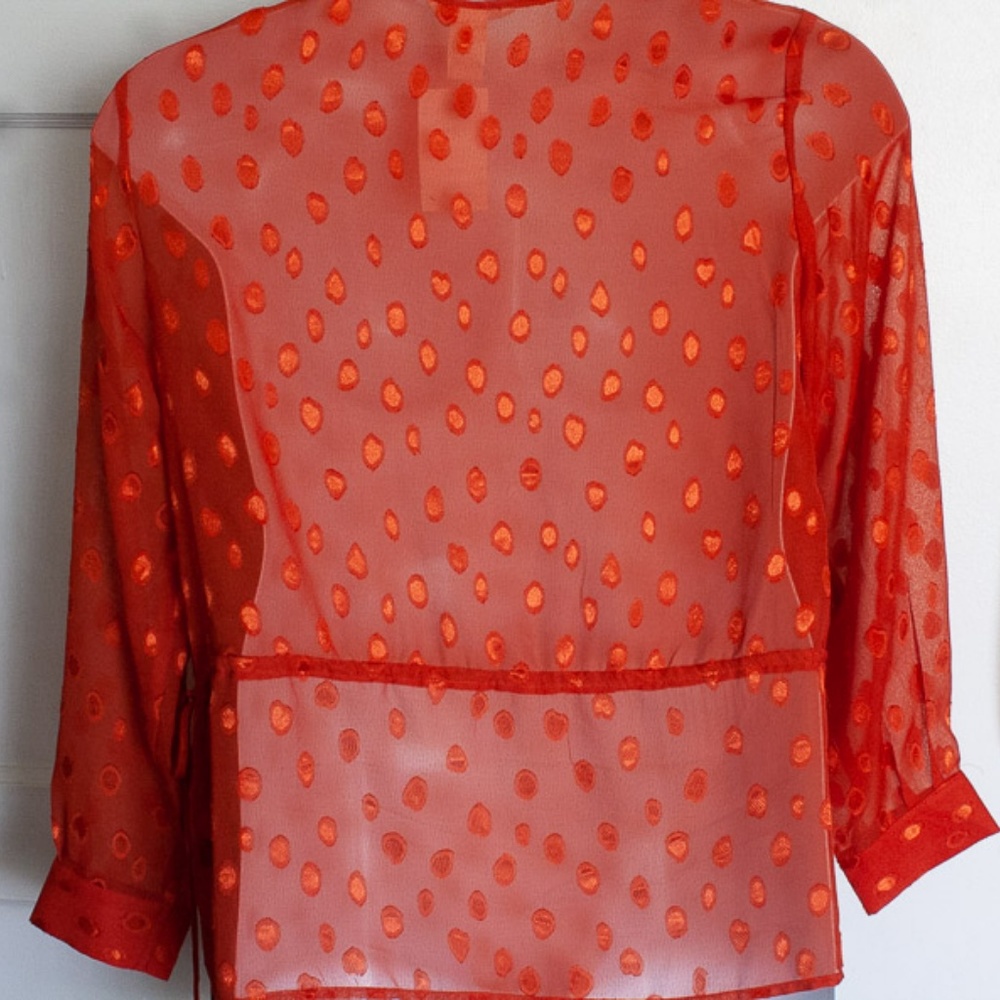 Women's Shell Blouse - Picture 3 of 4